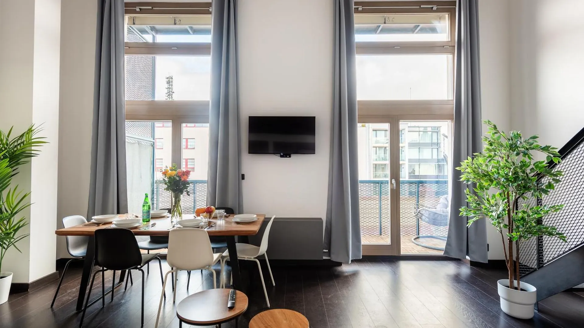 Appartamento Near Center Family Loft-Apartments Praga