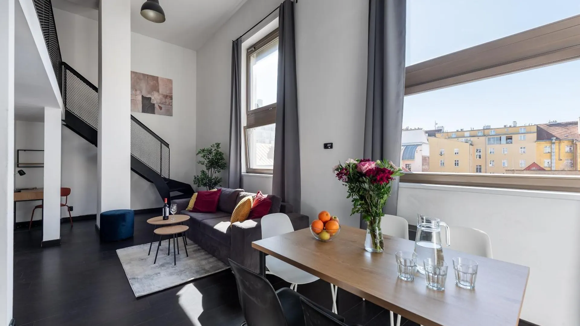 Near Center Family Loft-Apartments Praga Repubblica Ceca