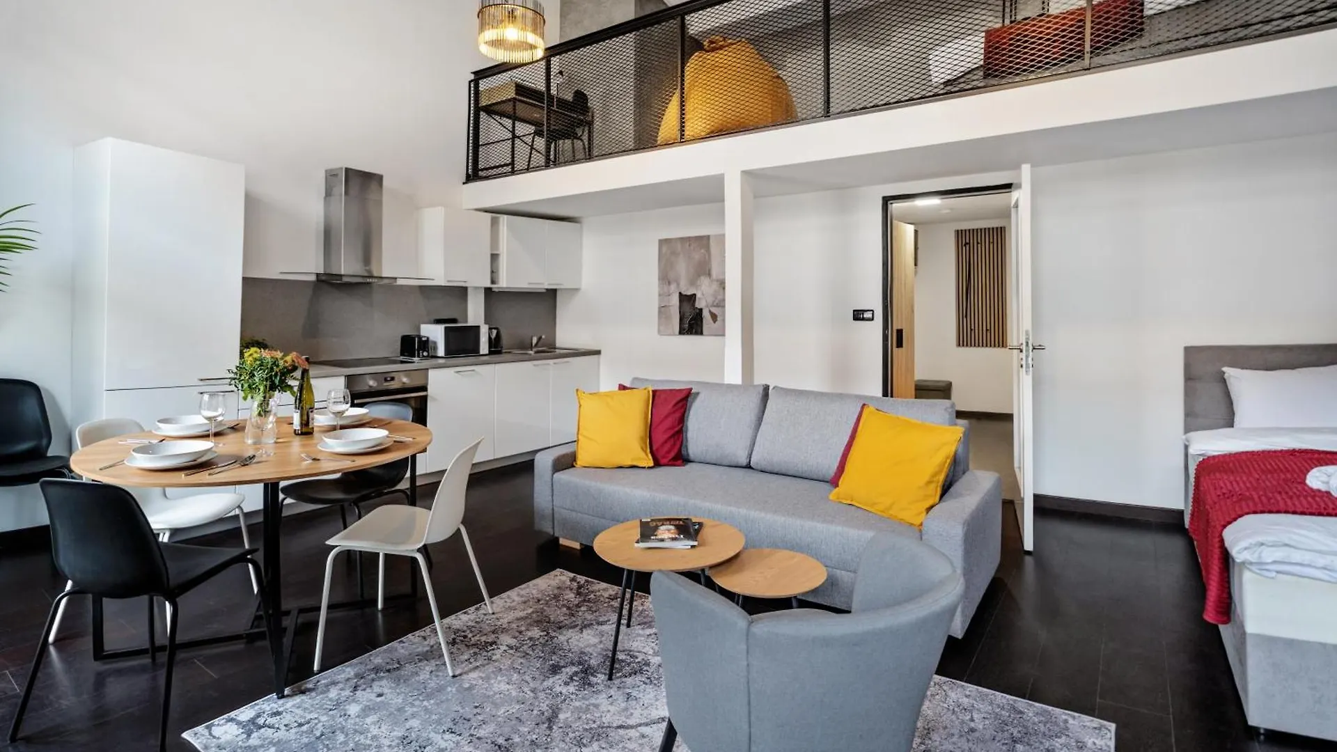 Appartamento Near Center Family Loft-Apartments Praga