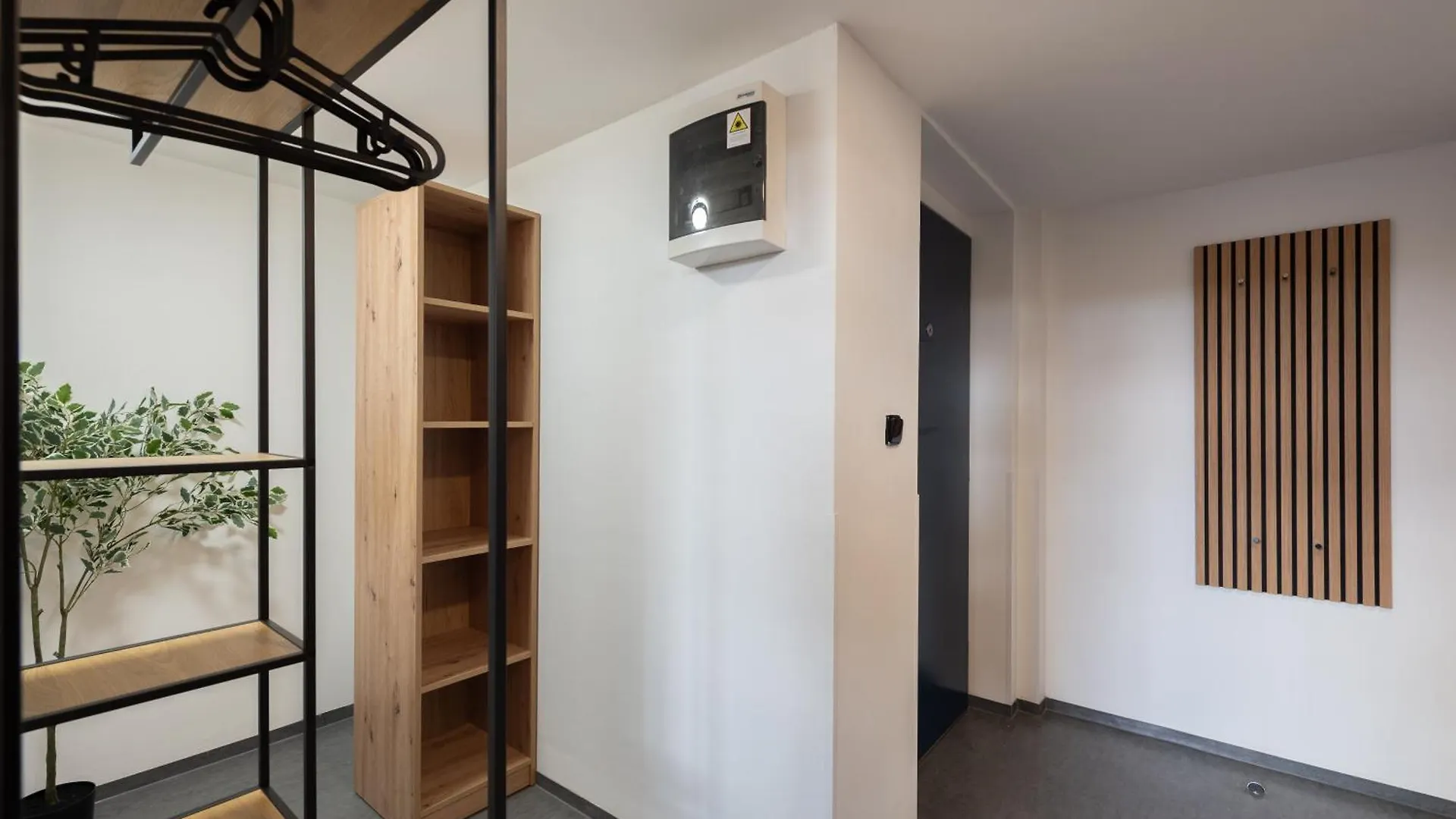 Near Center Family Loft-Apartments Prag