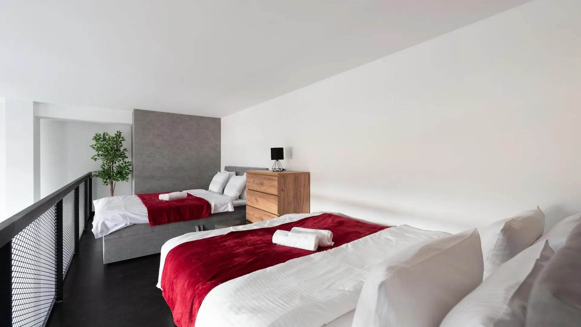 Near Center Family Loft-Apartments Прага 0*,  Чехия