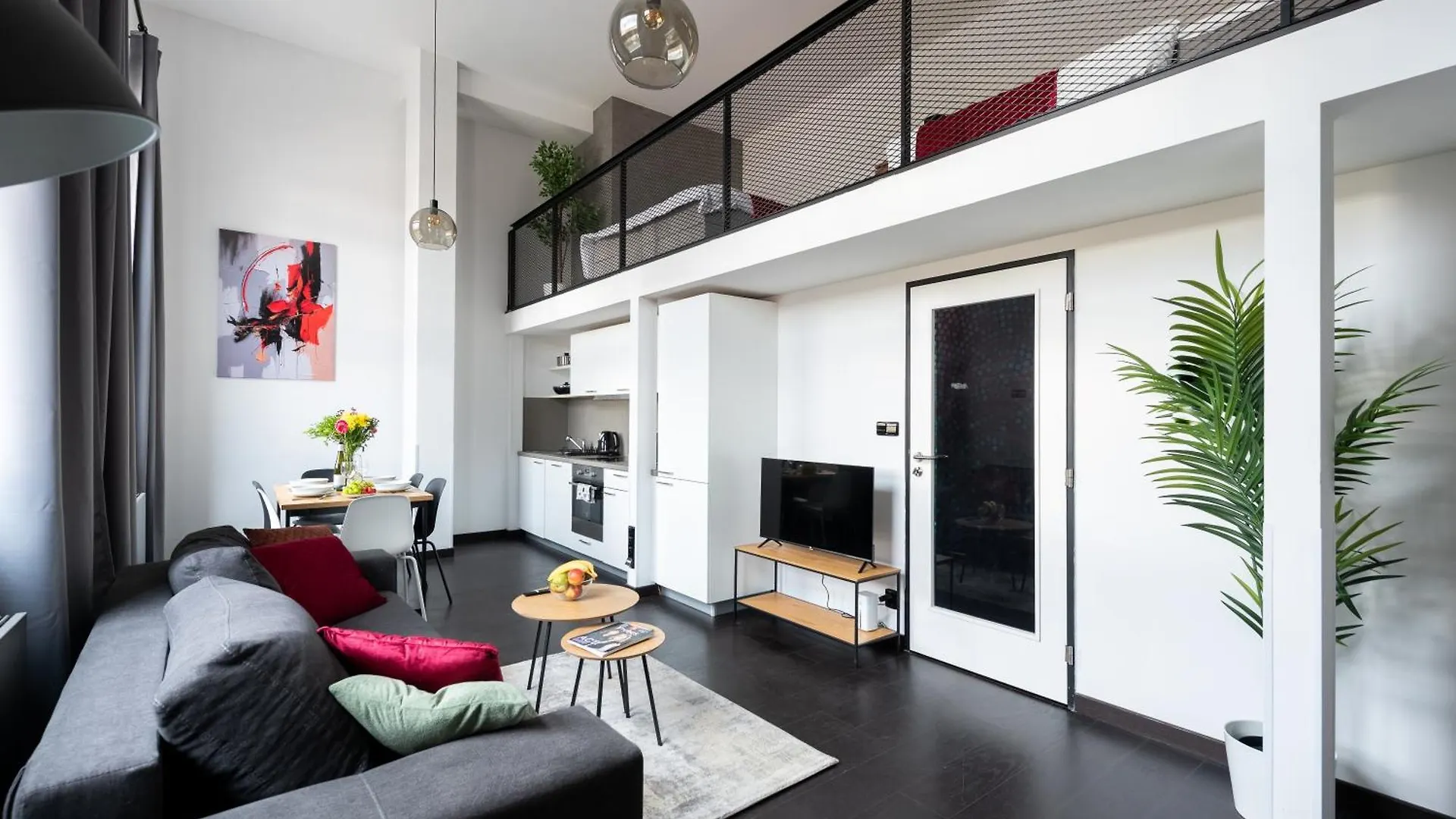 Апартаменты Near Center Family Loft-Apartments Прага