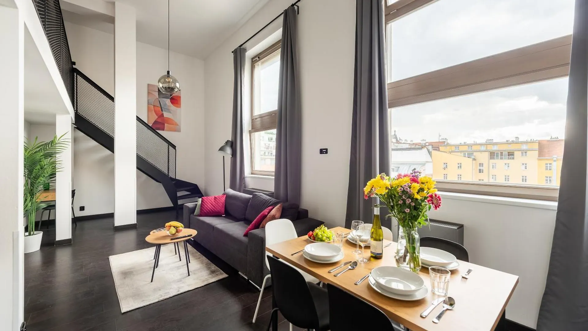Near Center Family Loft-Apartments Прага Чехия